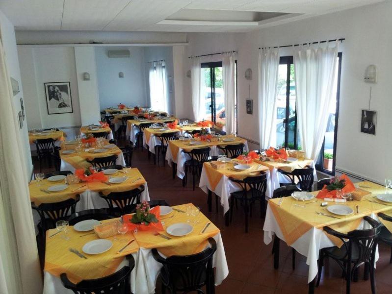 Hotel Annarita Rimini Kültér fotó