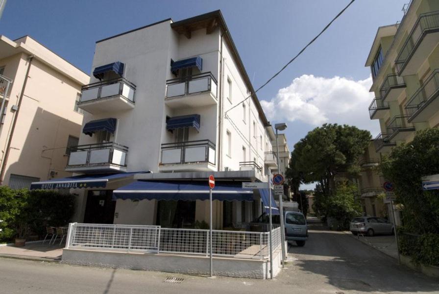 Hotel Annarita Rimini Kültér fotó