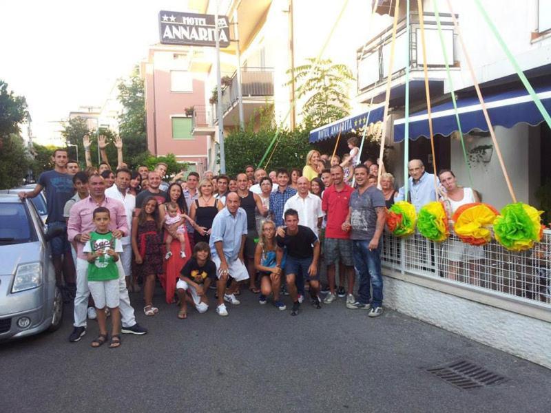 Hotel Annarita Rimini Kültér fotó